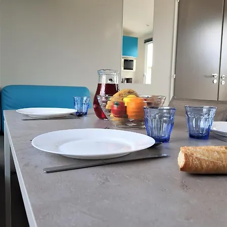 Le Clos Des Pins Camping