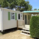 Camping Le Clos Des Pins Campeggio Saint-Hilaire-de-Riez